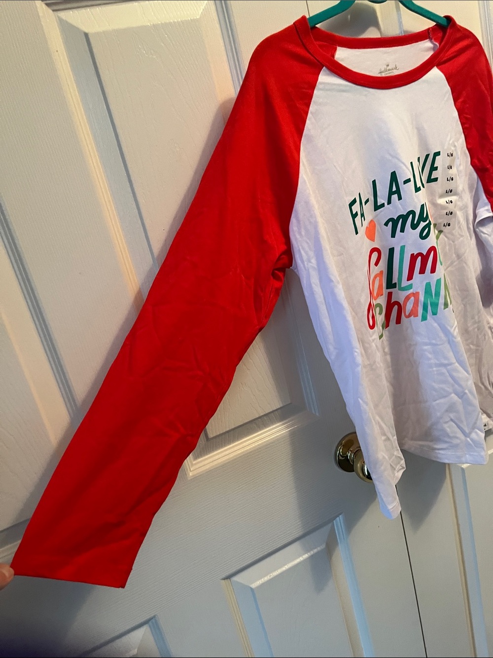 Hallmark Channel NWT Christmas Raglan Graphic Tee Large Fa-La-Love Red White - Picture 8 of 16